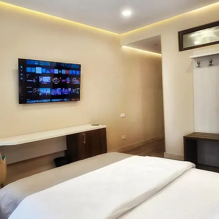 Monopoly Hotel-3