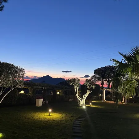 Villa Ferraioli Rooms&Apartments-2