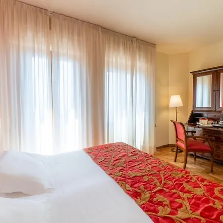 Hotel Isabella-2