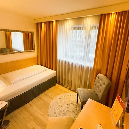 City Hotel Ost Am Koe-3