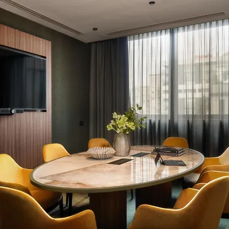 Crowne Plaza Milan City By Ihg-2