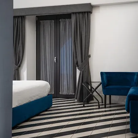 Suite Pulcinella- Lp Suite In Naples Hystorical Center-2