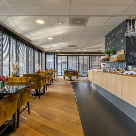 Leonardo Hotel Lelystad City Center-3