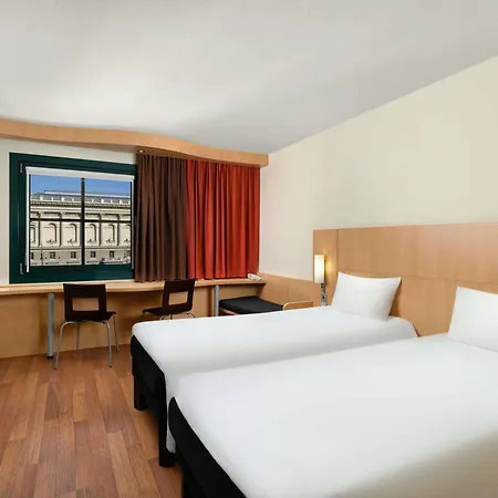 Ibis Budapest Heroes Square-2