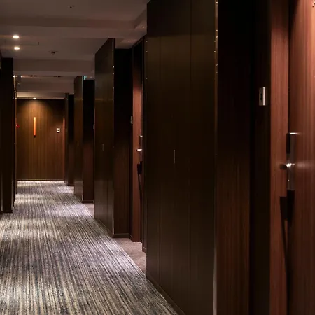Hotel Brighton City Osaka Kitahama-3