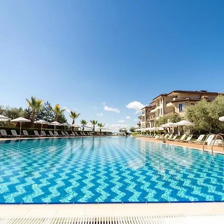 Burgas Beach Resort Apartments-3