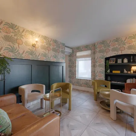 Somerset House Boutique Hotel And Restaurant-2