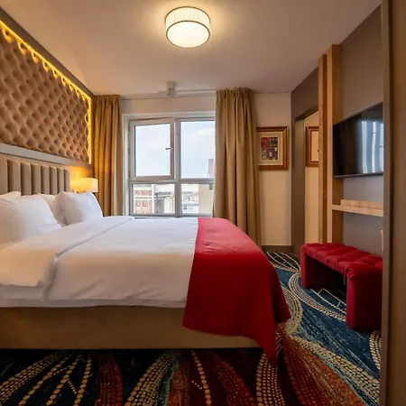 Art Hotel Rotterdam-Fully Renovated-2