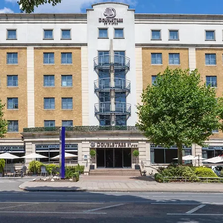 Doubletree By Hilton London Angel Kings Cross-2