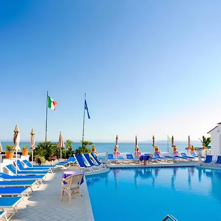 Hotel Solemare Beach & Beauty Spa-3