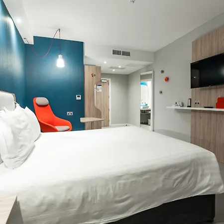 Holiday Inn Express - Malta By Ihg-3
