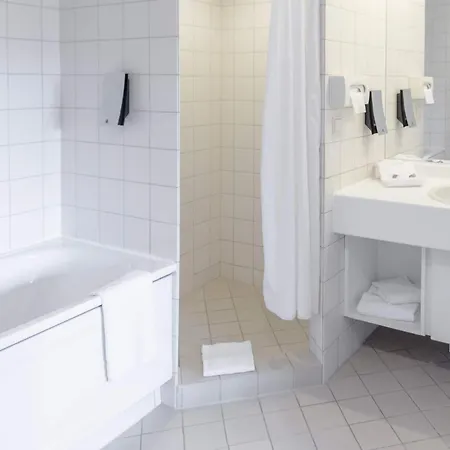 Ramada By Wyndham Flensburg City-2