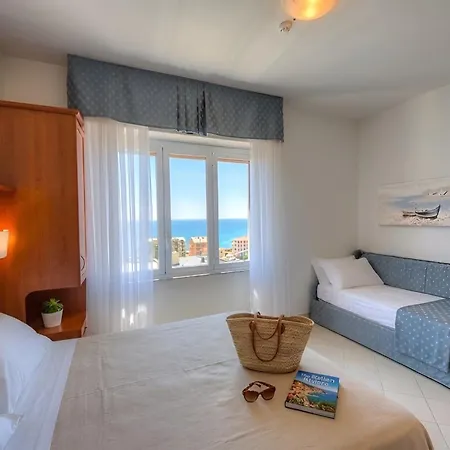 Hotel Noris-2
