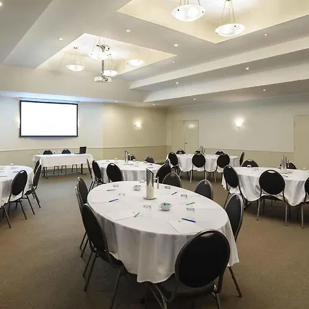 Ibis Styles Tamworth-3