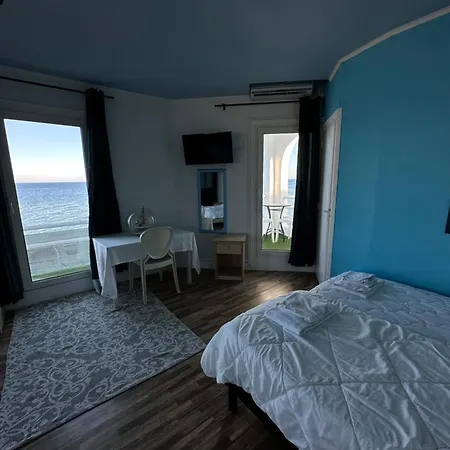 Hotel Ariana-3