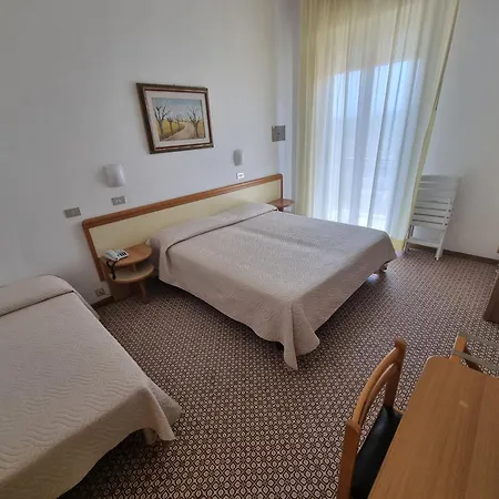 Hotel Conti-2