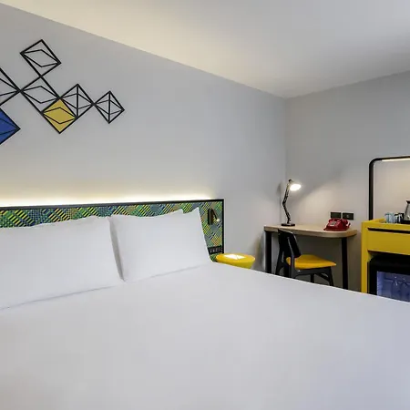 Ibis Styles Bangkok Silom-2
