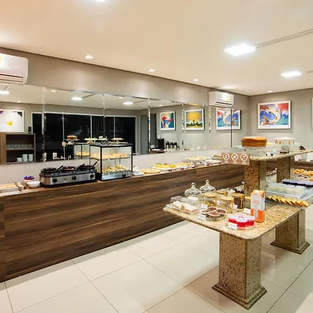 Wr Confort Hotel Campo Grande-3