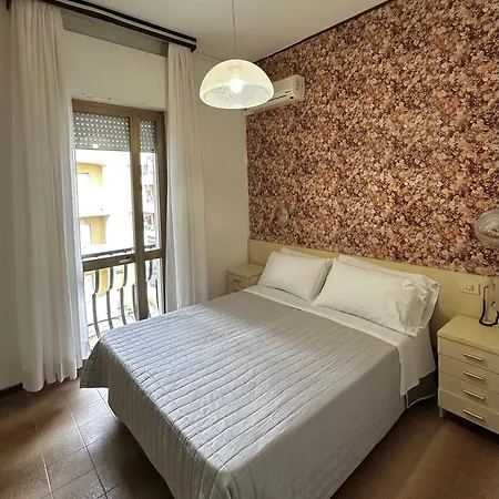 Hotel Splendid Suisse-3