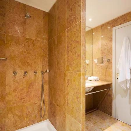 Hotel Acquaviva Del Garda-2