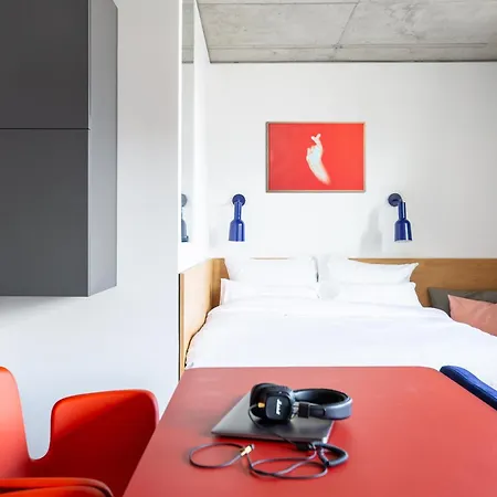 Stayery Berlin Friedrichshain - Stylish Rooms & Apartments-3