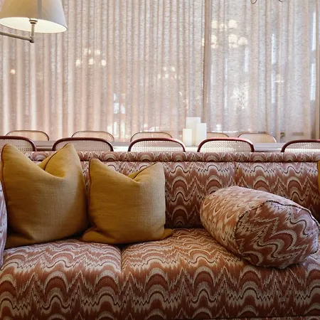 Hypernym Hotel & Suites-3