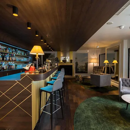 Aigle Noir Hotel Fontainebleau - Mgallery Collection-2