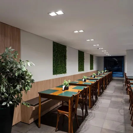 Miramar Hotel-3
