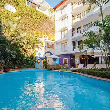 Los Arcos Suites-2