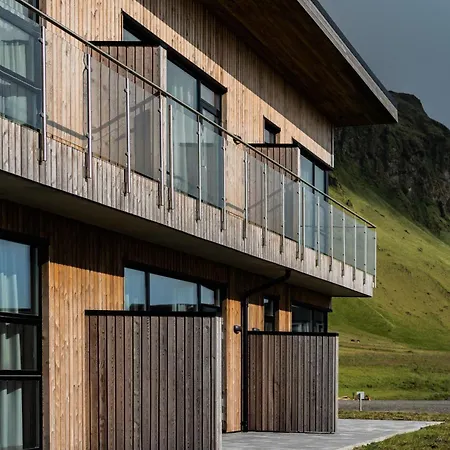 Black Beach Suites-3