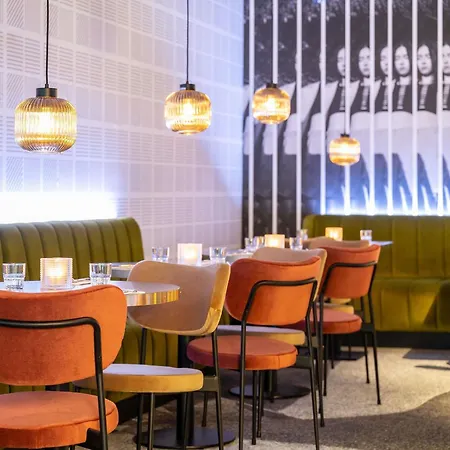 Mercure Amsterdam North Station-2
