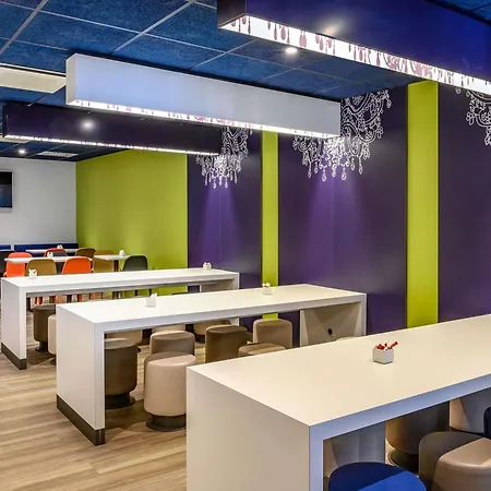 ibis budget Saint-Étienne Centre Gare Châteaucreux-3