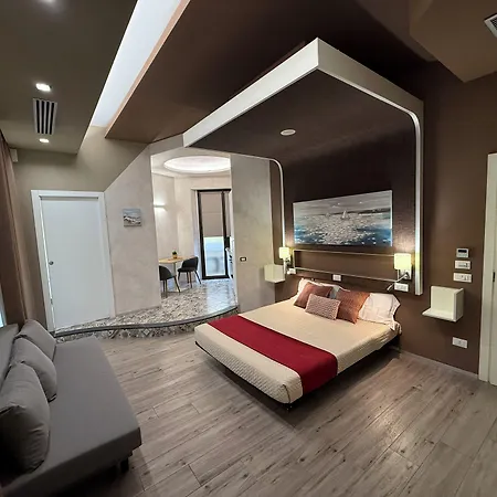Th Luxury Rooms & Apartment-2