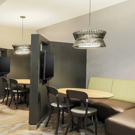 Courtyard By Marriott Pittsburgh Downtown-3