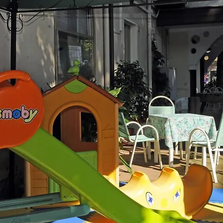 Hotel Flora-3