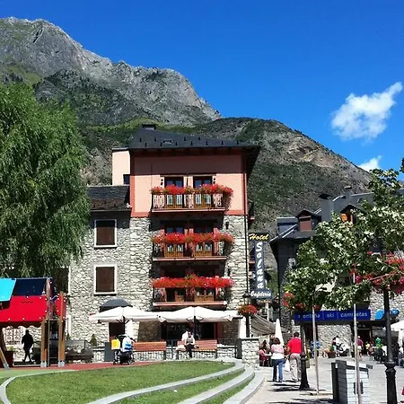 Hotel Solana-3