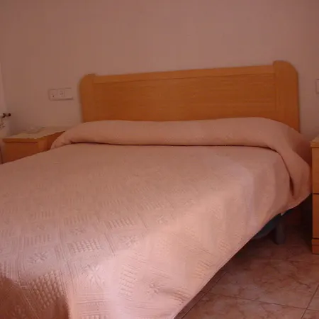 Hostal Casanova-3