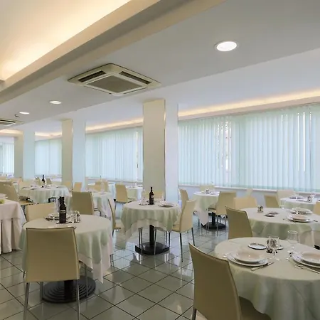 Hotel Ideal Bianchini-2