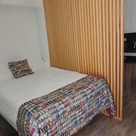 Carlos Alberto Balcony Apt-3