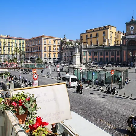 Bed & Breakfast Piazza Dante-2