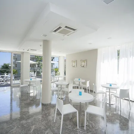 Hotel Constellation-3