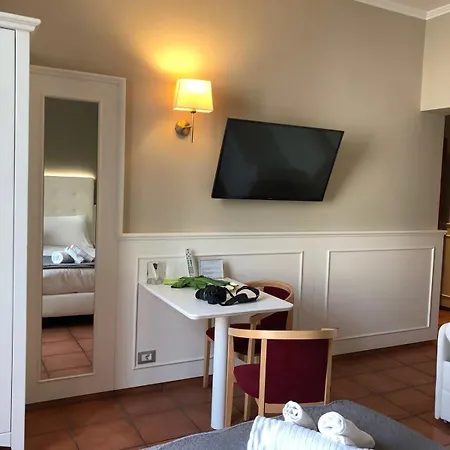207 Inn-2