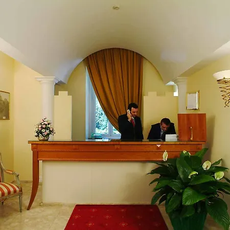 Hotel Delle Vittorie-3