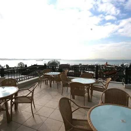 Grand Peninsula Hotel-3