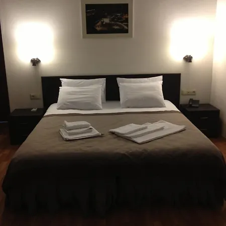 Hotel Corner-2