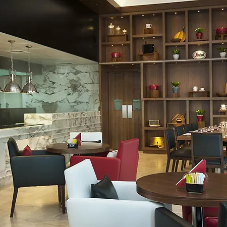 Damac Maison Cour Jardin-2