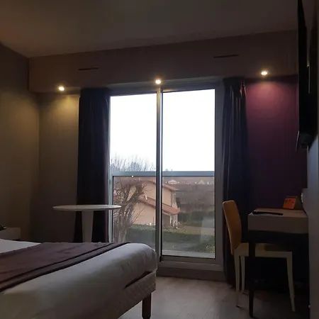 Hôtel Kyriad Bourg En Bresse-2