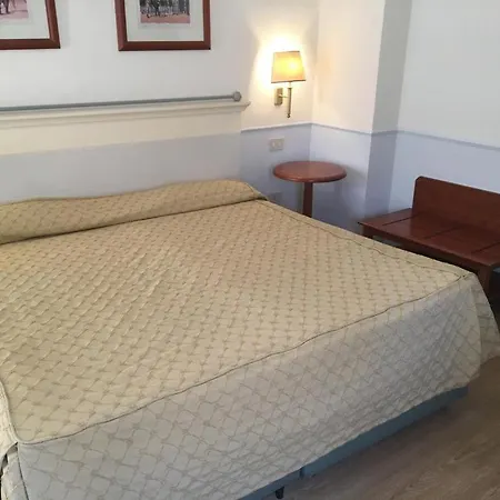 Hotel Delle Vittorie-2