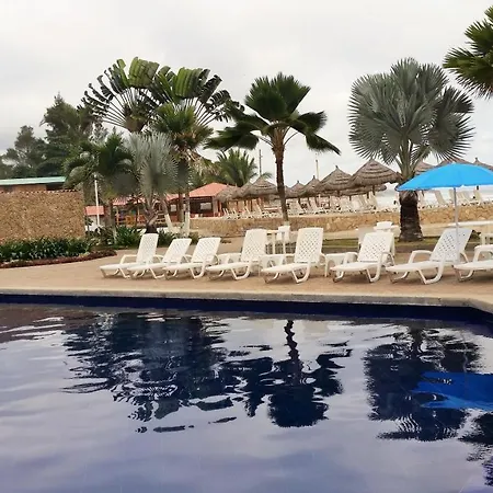 Howard Johnson By Wyndham Montanita-2