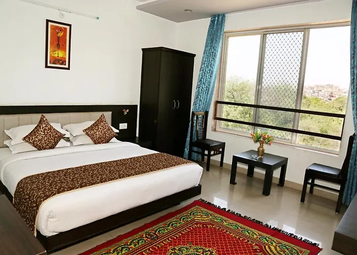 Golf hotels Narayans Leela Inn